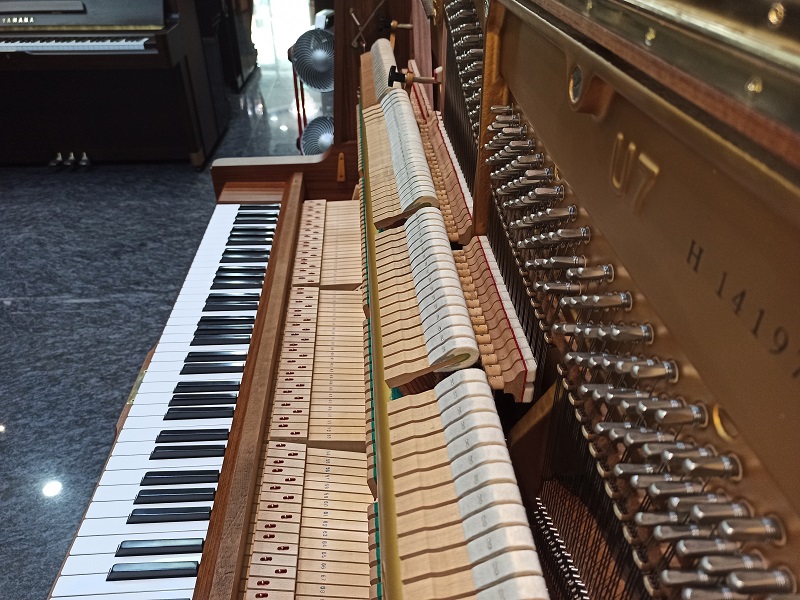 日本原裝 YAMAHA U7H 2