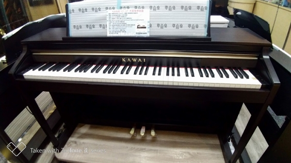KAWAI CA-17